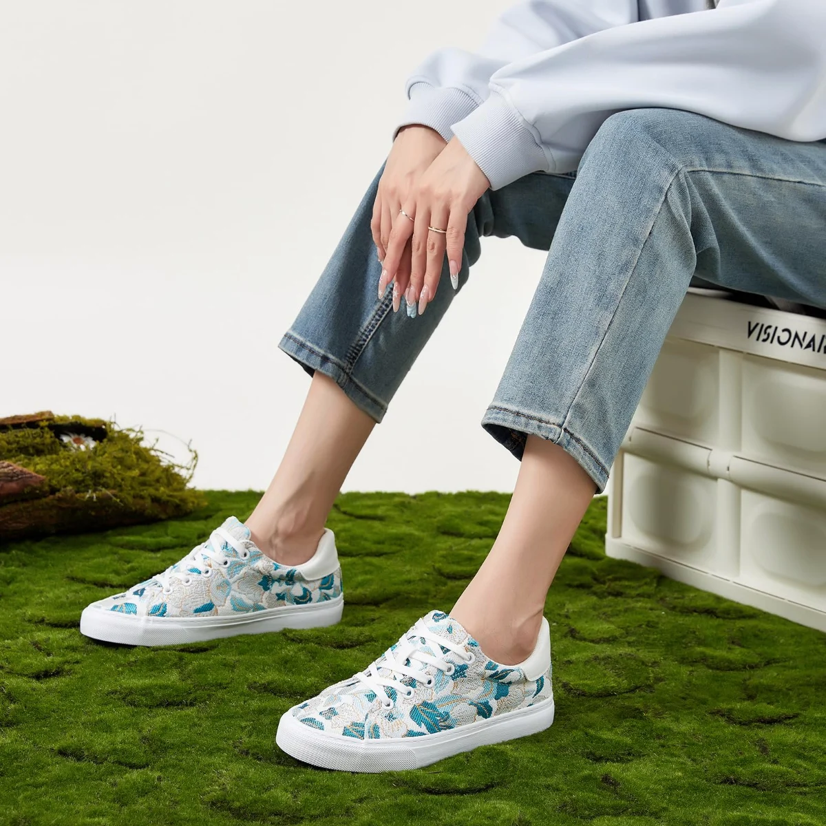 ZGR Maple Leaf Embroidered Low Top in Blue and White, worn