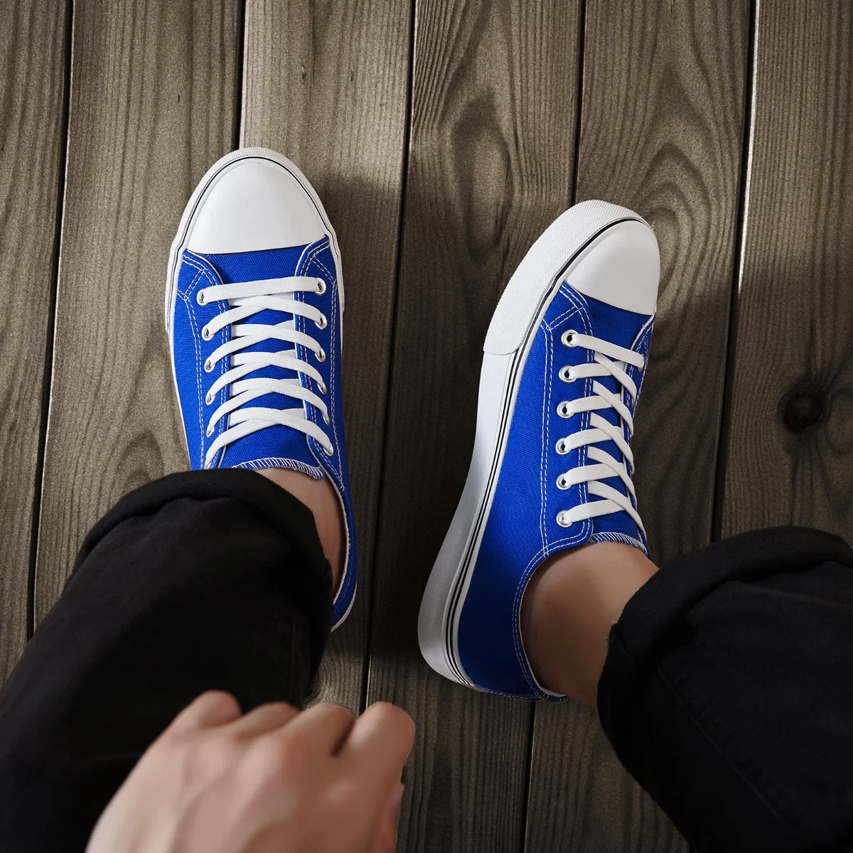 ZGR Men's Classic Low Top Canvas Sneaker in Blue, worn